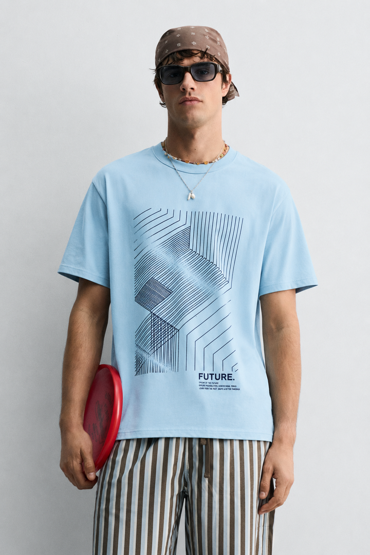 Men Relaxed Fit Lt-Blue T-Shirt With Lining Printing